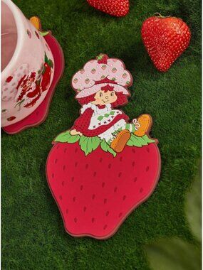 Strawberry Shortcake Cartoon Coaster Cute Strawberry-Shaped Drink Mat, Retro